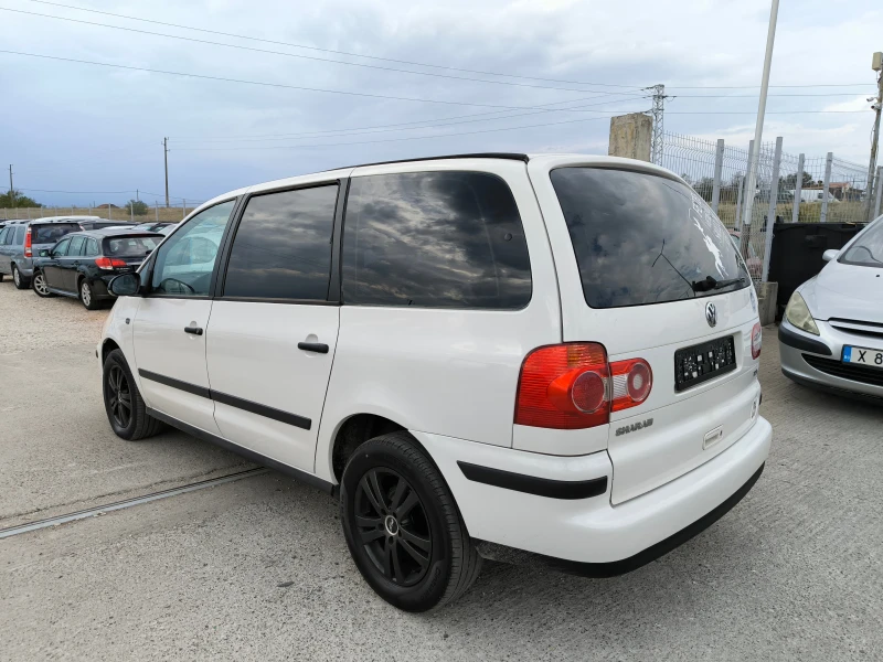 VW Sharan 1.9tdi, снимка 5 - Автомобили и джипове - 47396270