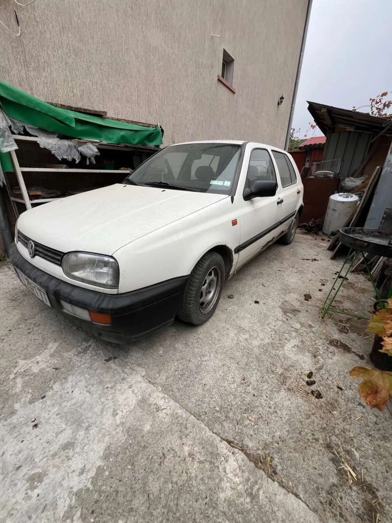 VW Golf 1.9D, снимка 2 - Автомобили и джипове - 47901102