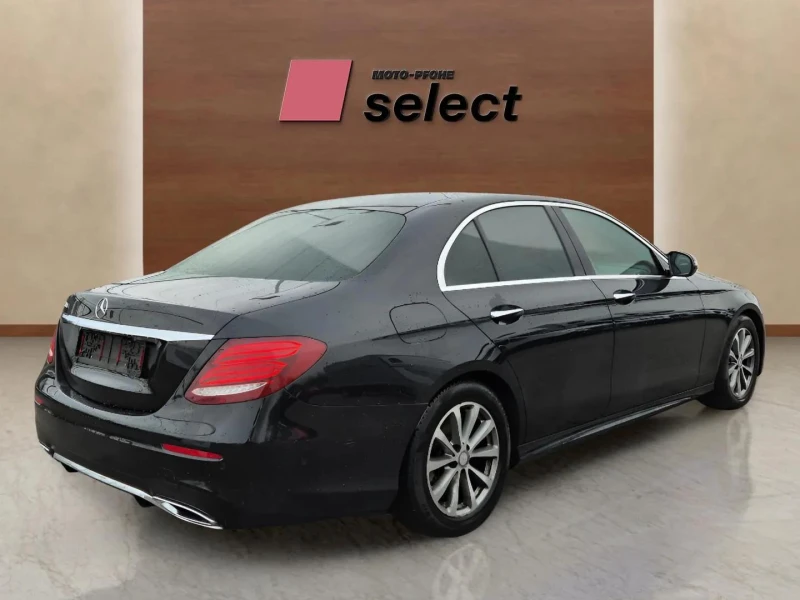 Mercedes-Benz E 220 2.0 TDCi, снимка 7 - Автомобили и джипове - 48384434