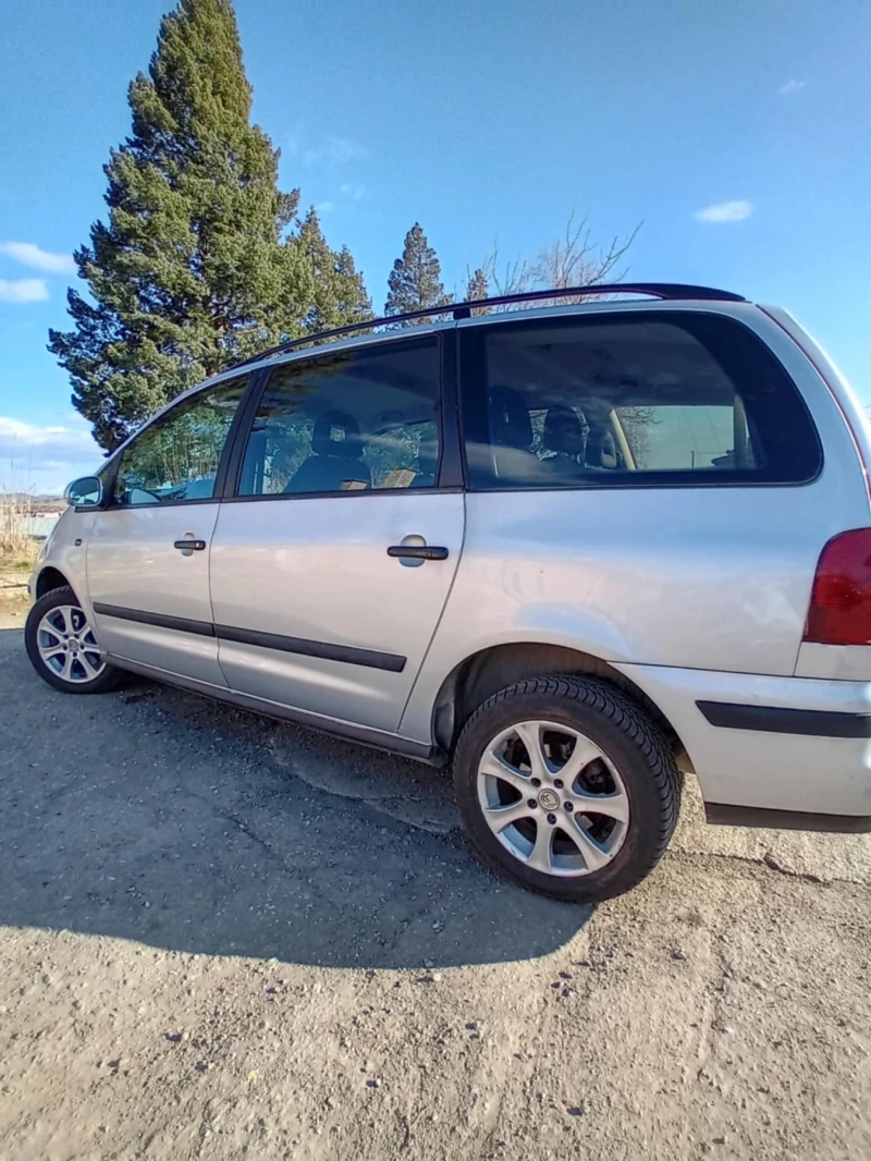 VW Sharan, снимка 6 - Автомобили и джипове - 49026027