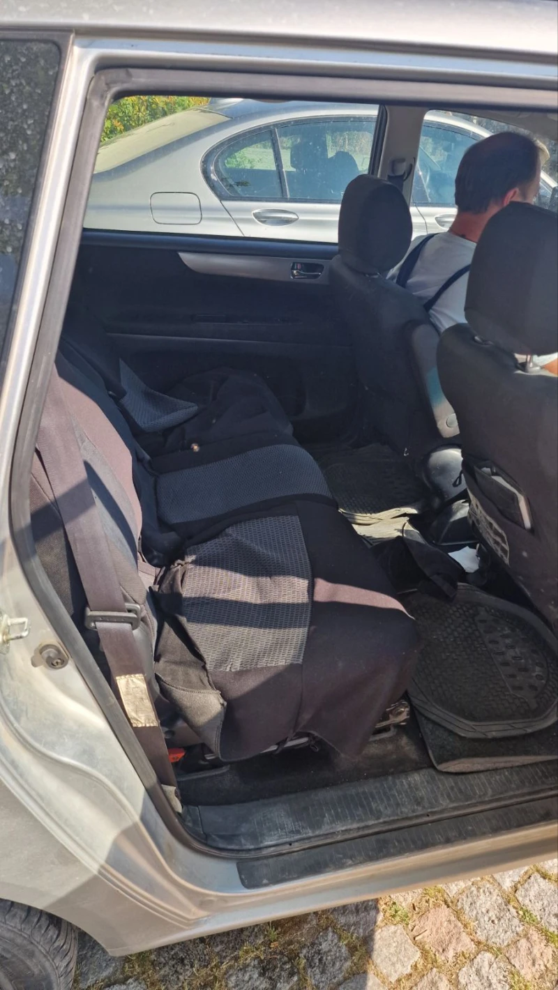 Toyota Avensis verso, снимка 5 - Автомобили и джипове - 51928833