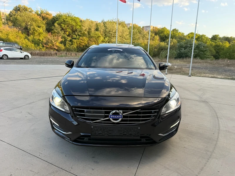 Volvo V60 PREMIUM SOUND/Keyless/Line ass/Distronik/Подгрев