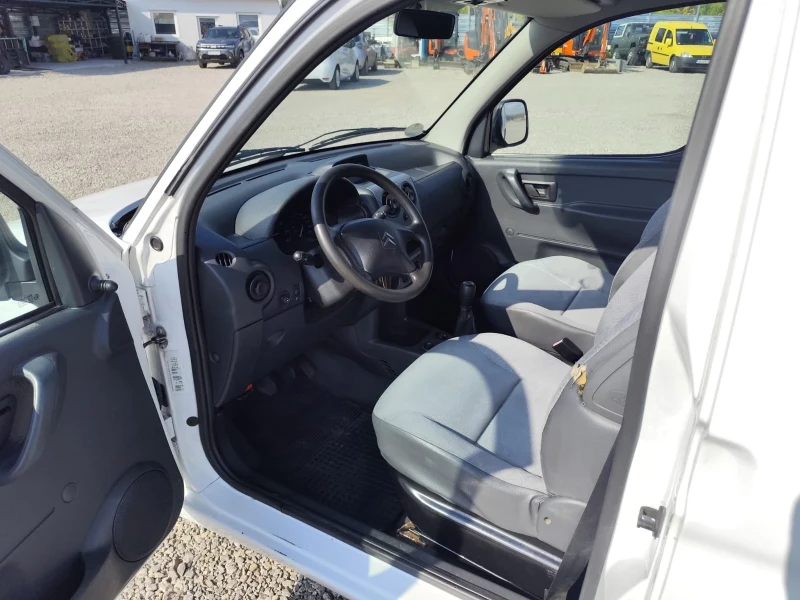 Citroen Berlingo, снимка 7 - Автомобили и джипове - 52489664