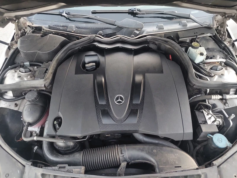 Mercedes-Benz C 220 Mercedes-Benz C 220 CDI Avantgarde, снимка 12 - Автомобили и джипове - 52365577