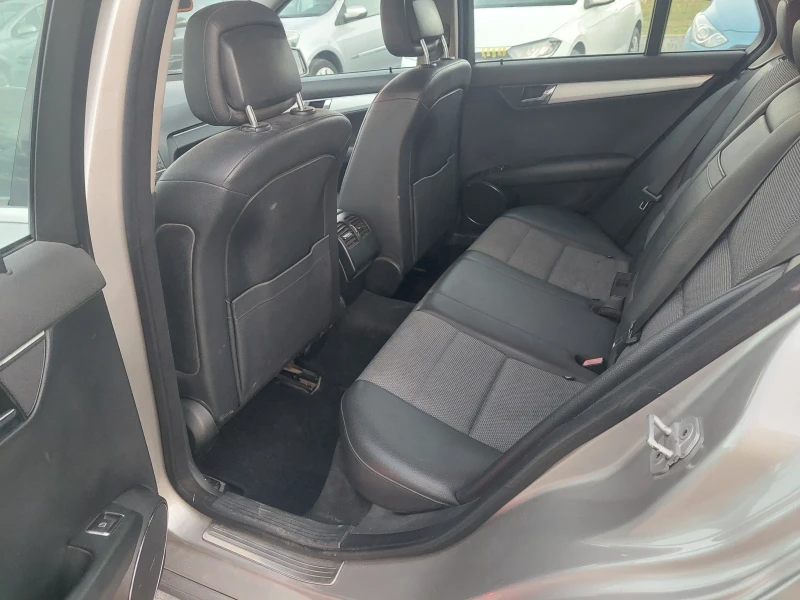 Mercedes-Benz C 220 Mercedes-Benz C 220 CDI Avantgarde, снимка 9 - Автомобили и джипове - 52365577