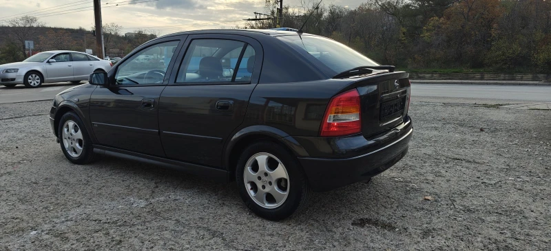 Opel Astra 1.6iAutomat150хил, снимка 5 - Автомобили и джипове - 52449457