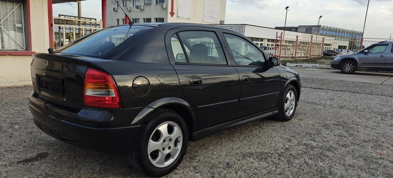 Opel Astra 1.6iAutomat150хил, снимка 7 - Автомобили и джипове - 52449457