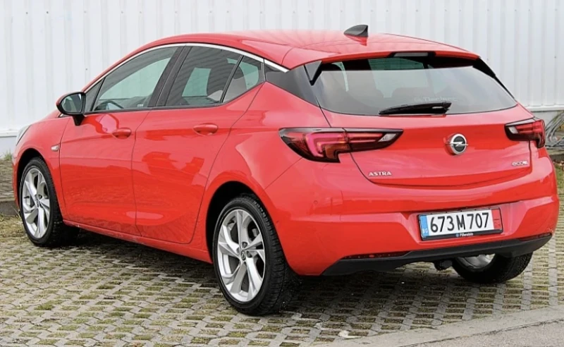 Opel Astra, снимка 3 - Автомобили и джипове - 52510642