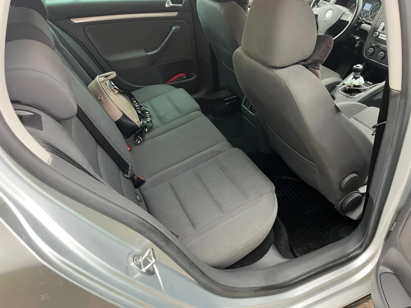 VW Golf 1.9TDI 90hp, снимка 9 - Автомобили и джипове - 52551444