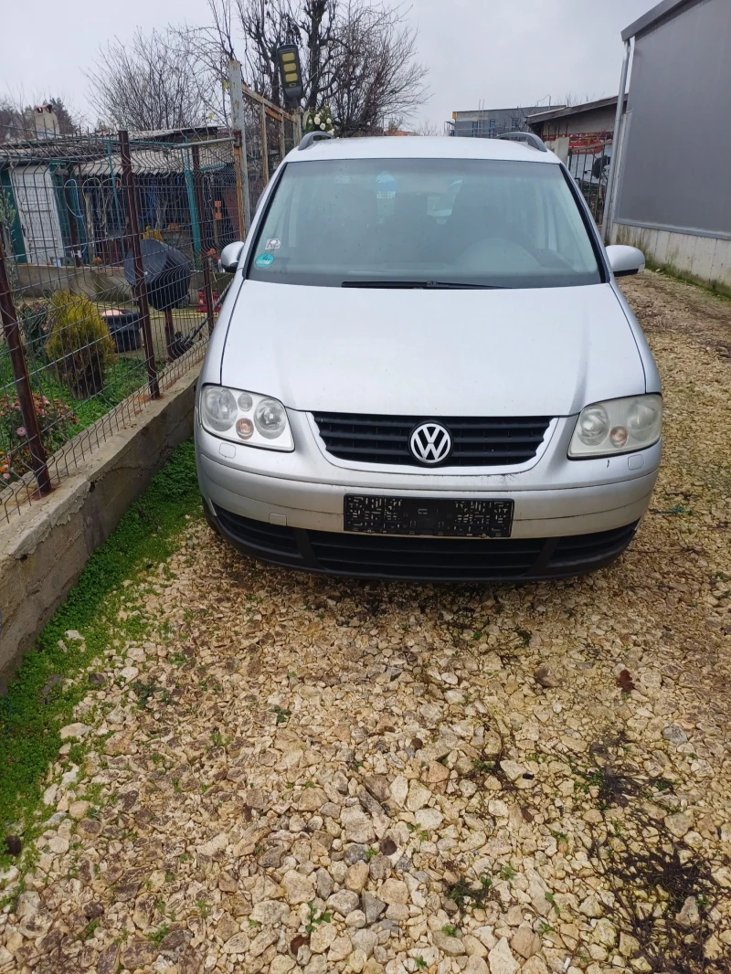 VW Touran 2.0 6ск 140 кс