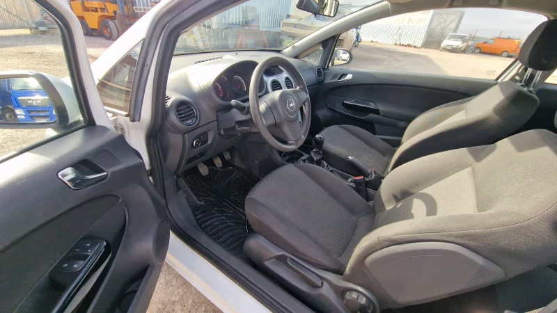 Opel Corsa 1.3 CDTI, EURO5, 75к.с. , снимка 9 - Автомобили и джипове - 53430882