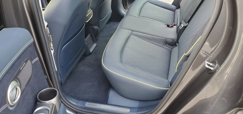 Genesis GV60 Performance B&O Headup 490hp, снимка 11 - Автомобили и джипове - 53459586