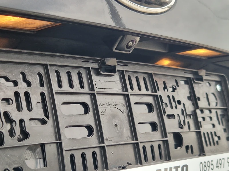 Kia Ceed 1.6i NAVI* CAMERA* PDC* LED* , снимка 5 - Автомобили и джипове - 53564103