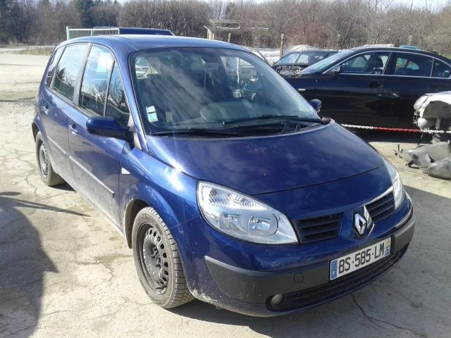 Renault Scenic, снимка 1 - Автомобили и джипове - 45745343