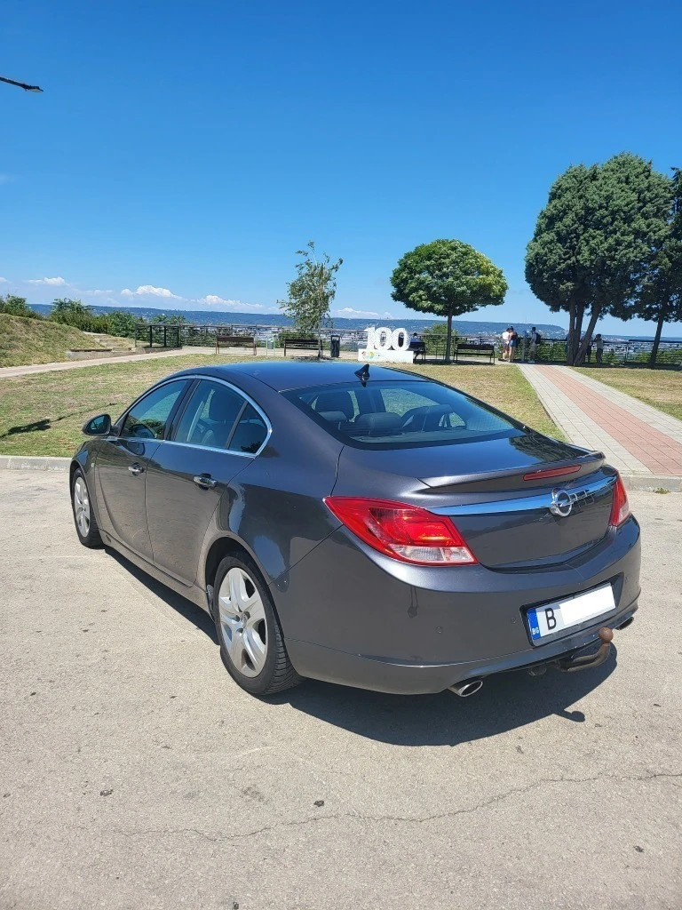 Opel Insignia 2.8 V6 4X4 260 - изображение 5