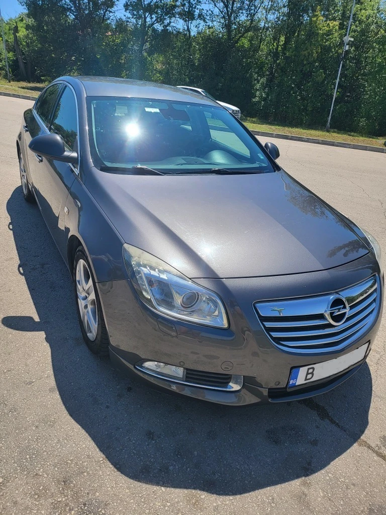 Opel Insignia 2.8 V6 4X4 260 - изображение 3