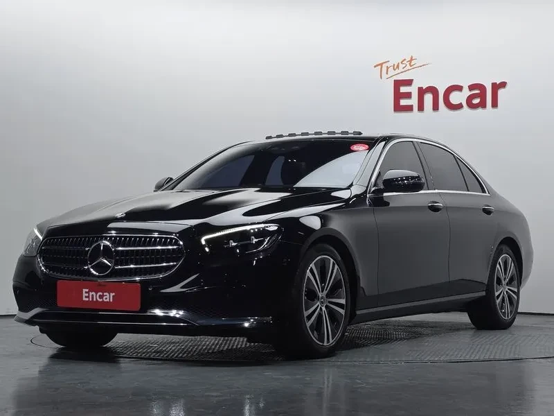 Mercedes-Benz E 200