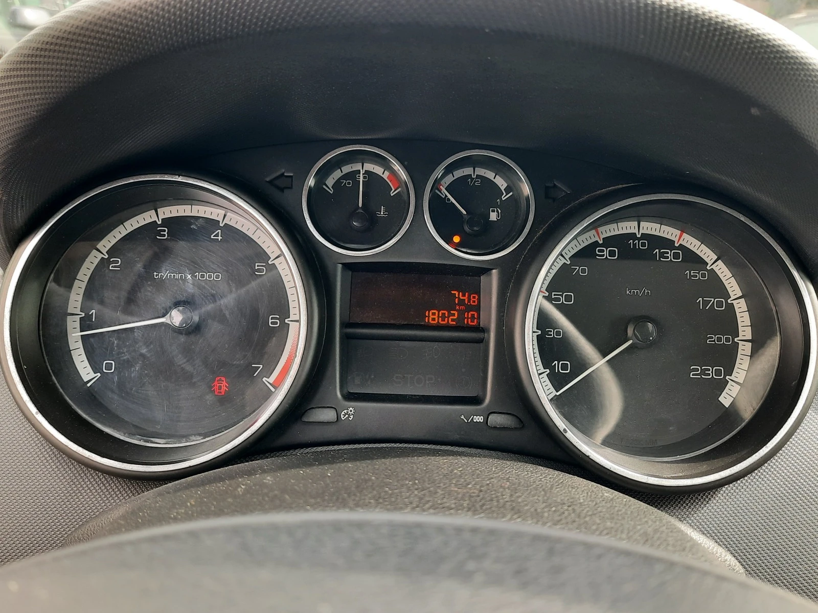 Peugeot 308 2008 1.6  | Mobile.bg   13