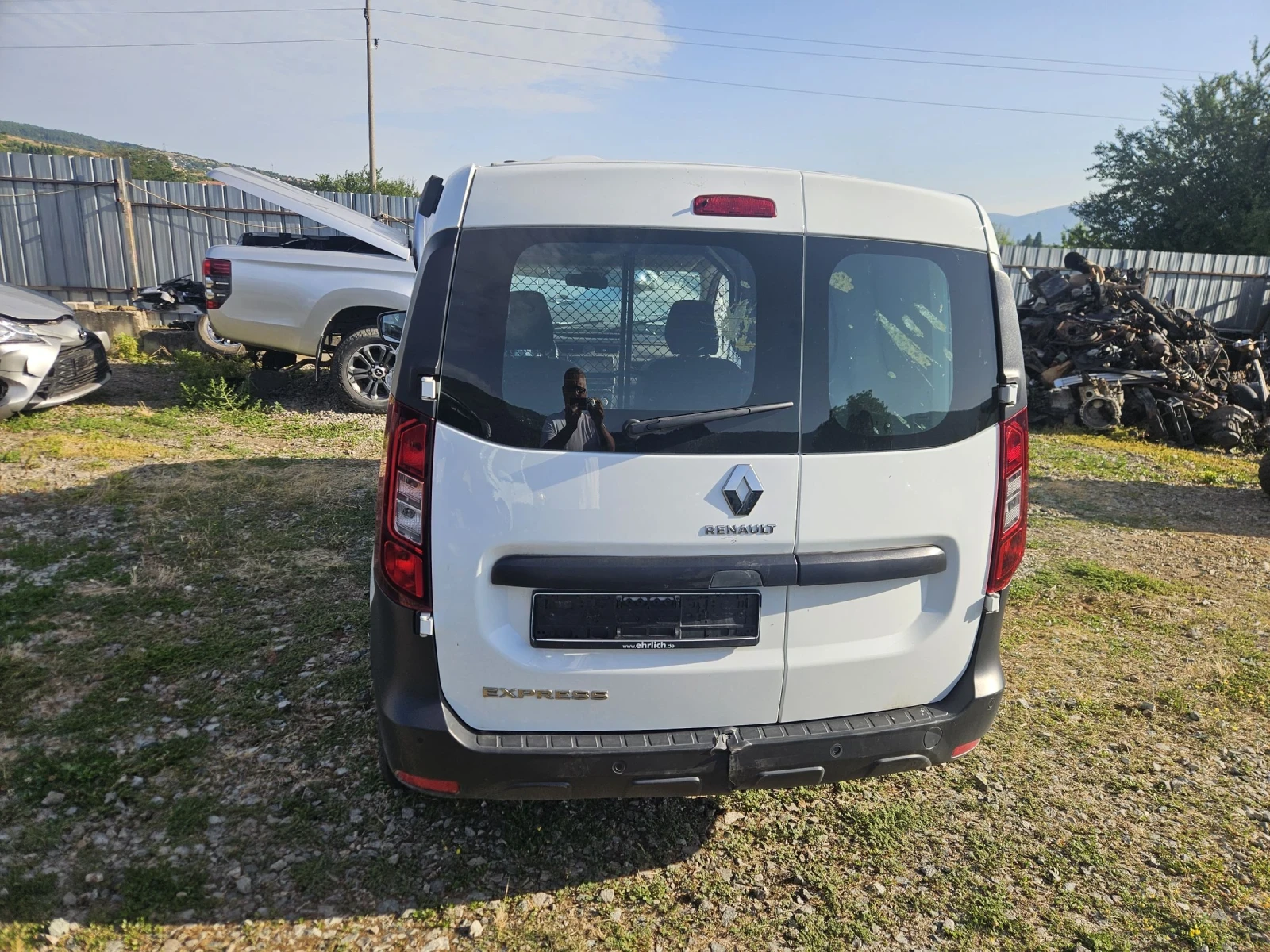 Dacia Dokker 1.6i ��� | Mobile.bg � ����������� 9