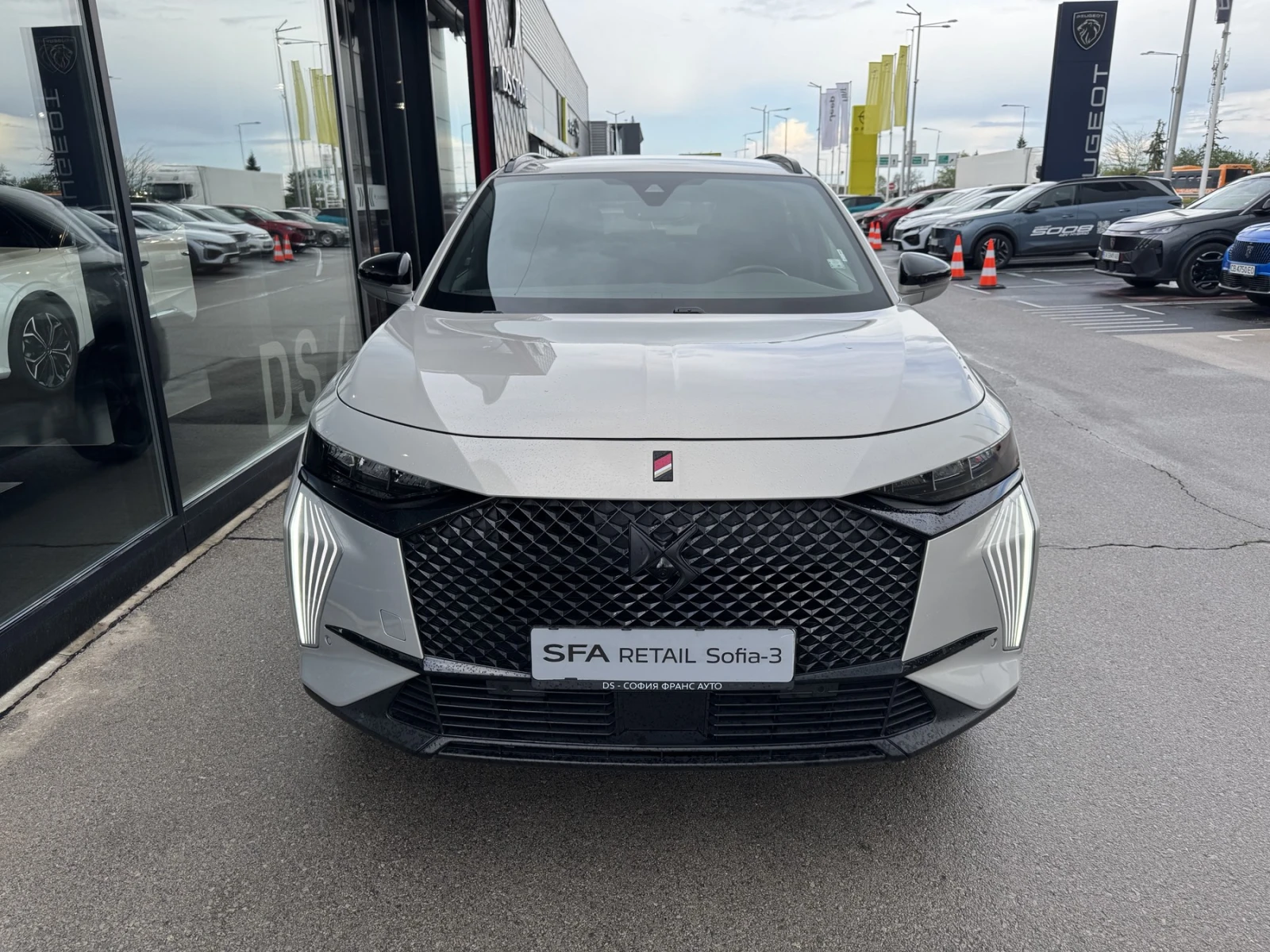 DS DS 7 PERFORMANCE LINE BlueHDi 130 EAT8 - изображение 2