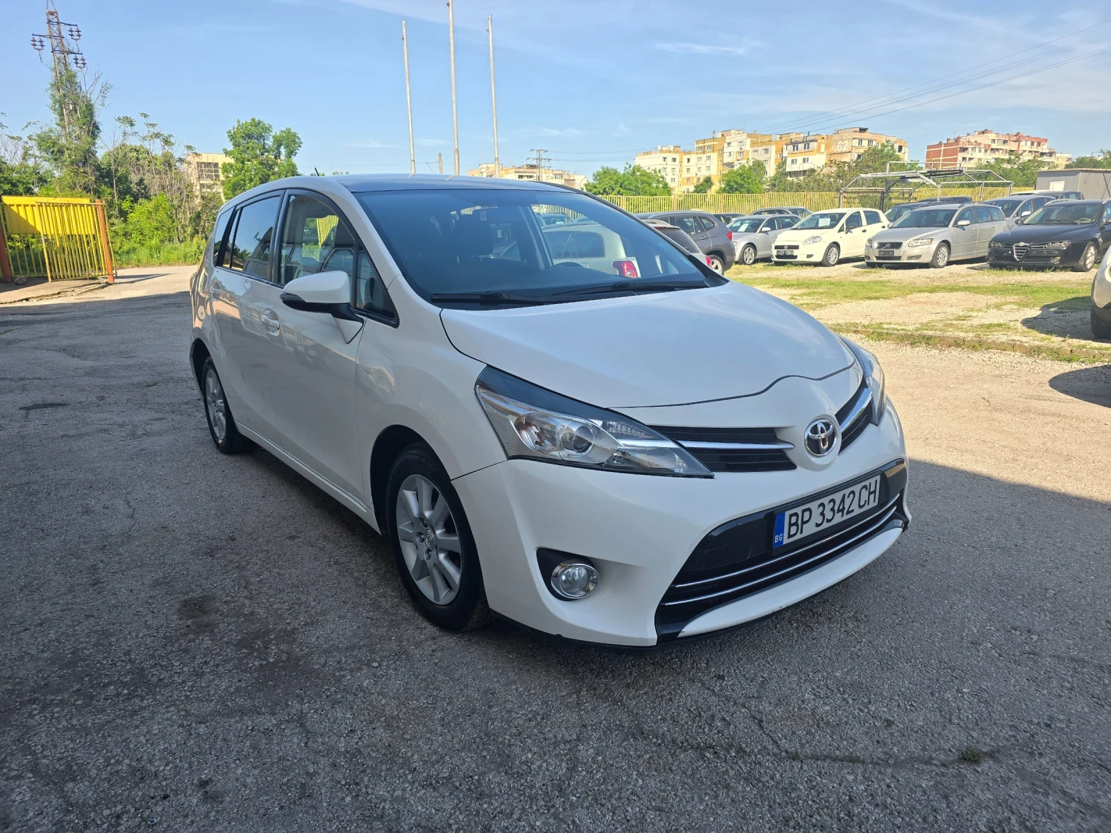 Toyota Verso 1.6 D4D NAVI ПАНОРАМА FULL - изображение 3