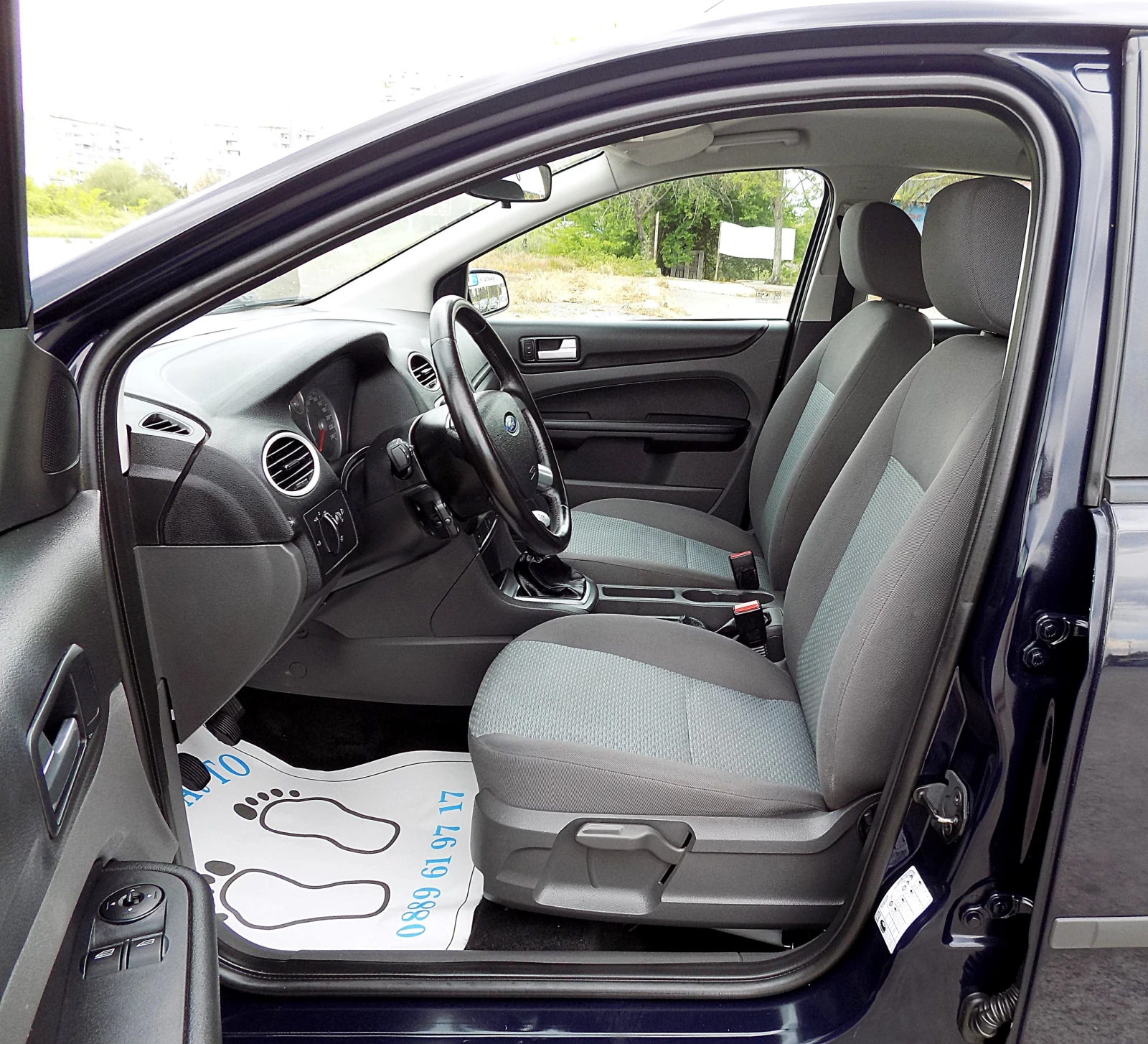 Ford Focus 1.6TDCi/90к.с./ХЕЧБЕК - изображение 6