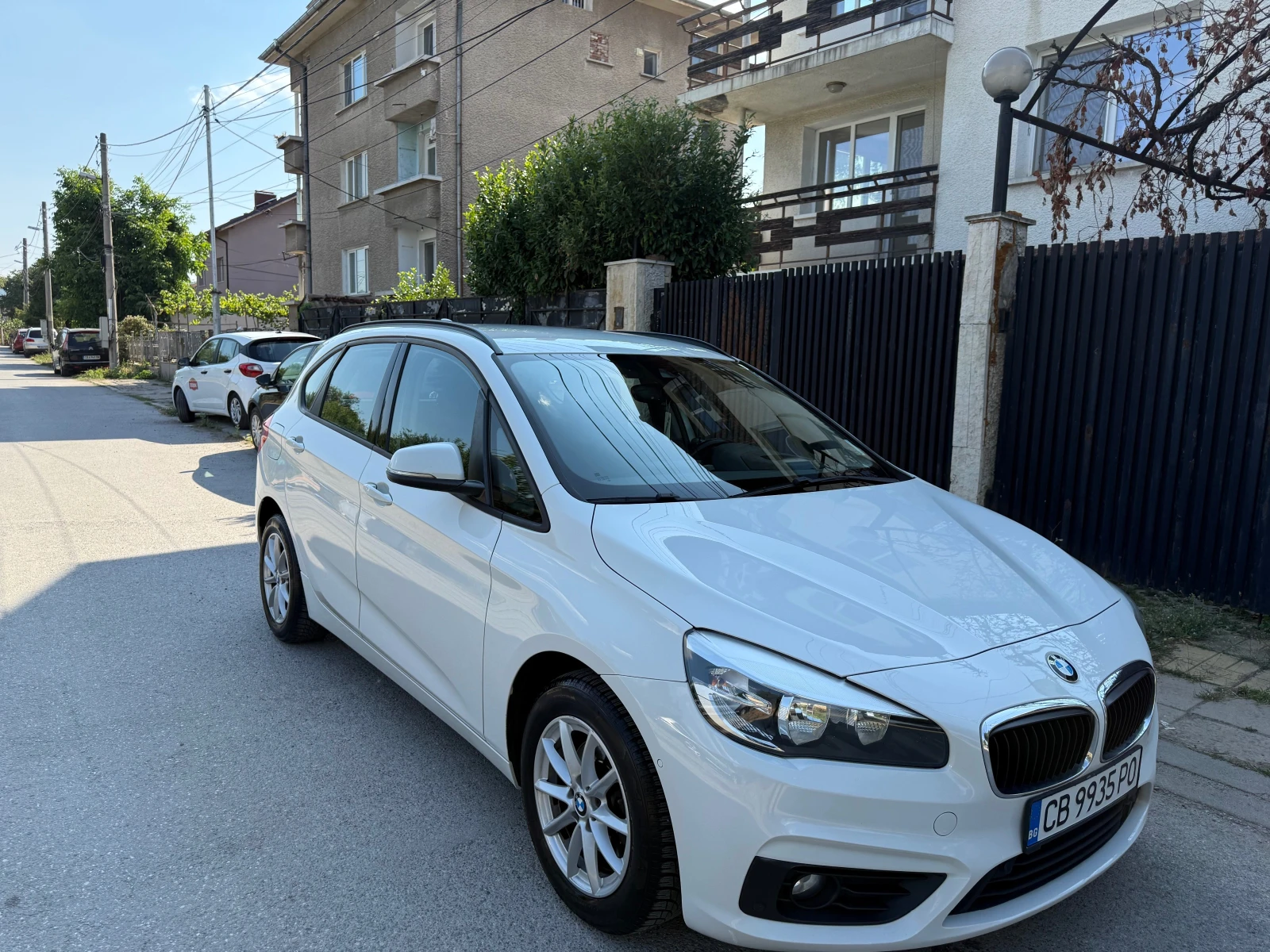 BMW 2 Active Tourer 216D - изображение 3