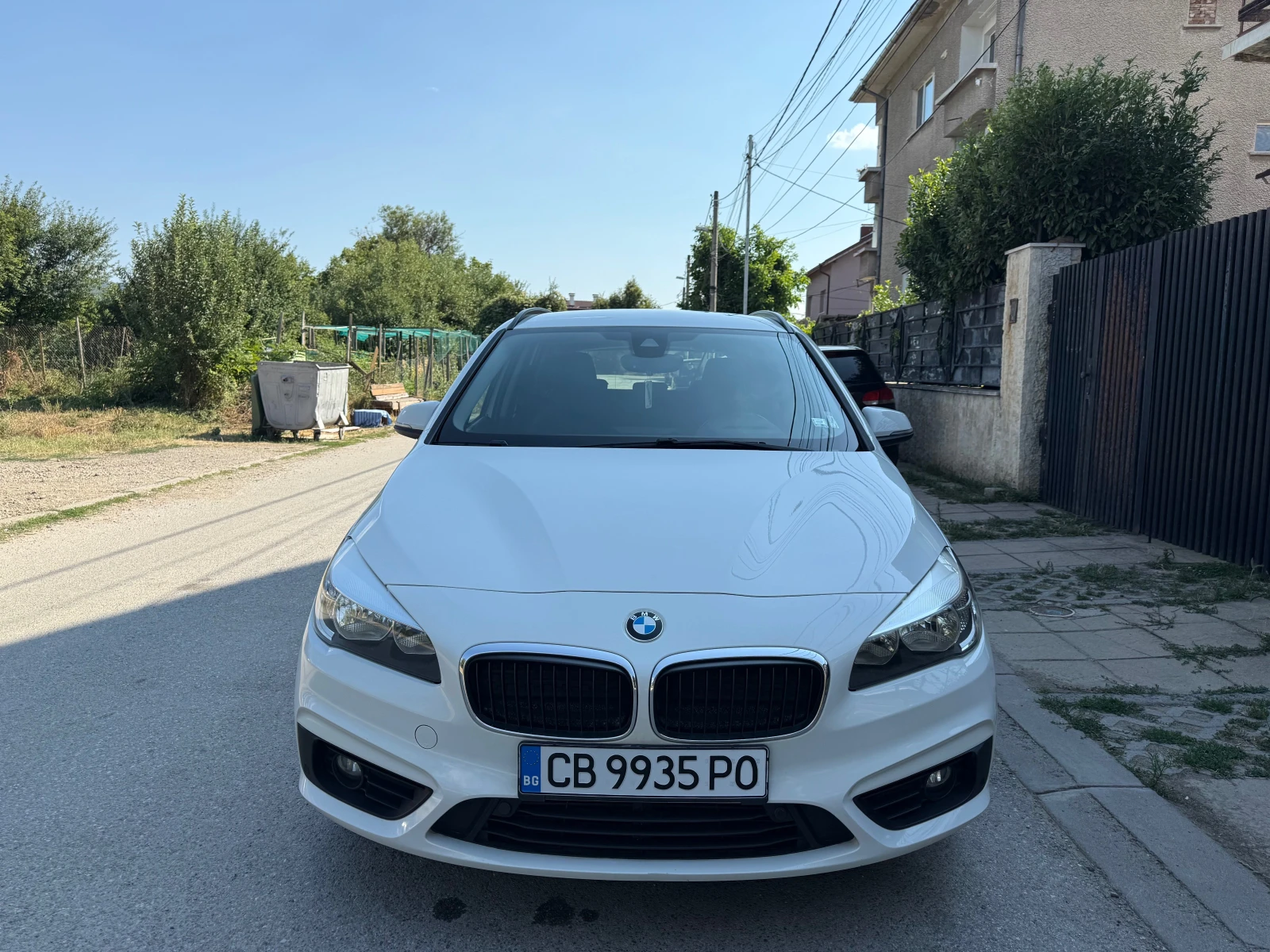 BMW 2 Active Tourer 216D - изображение 2