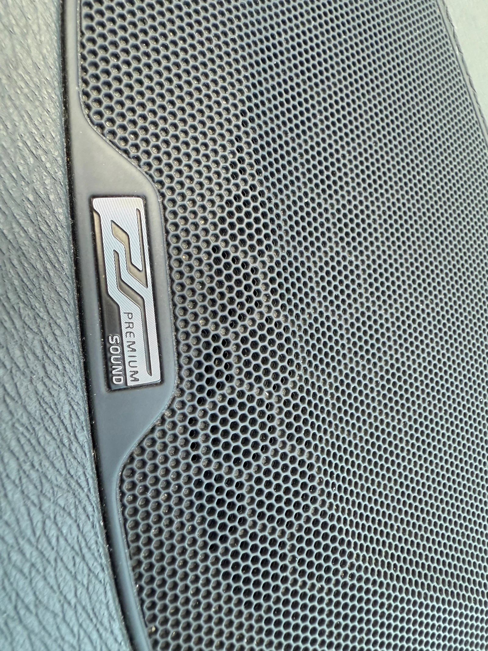 Volvo V60 PREMIUM SOUND/Keyless/Line ass/Distronik/ | Mobile.bg   17