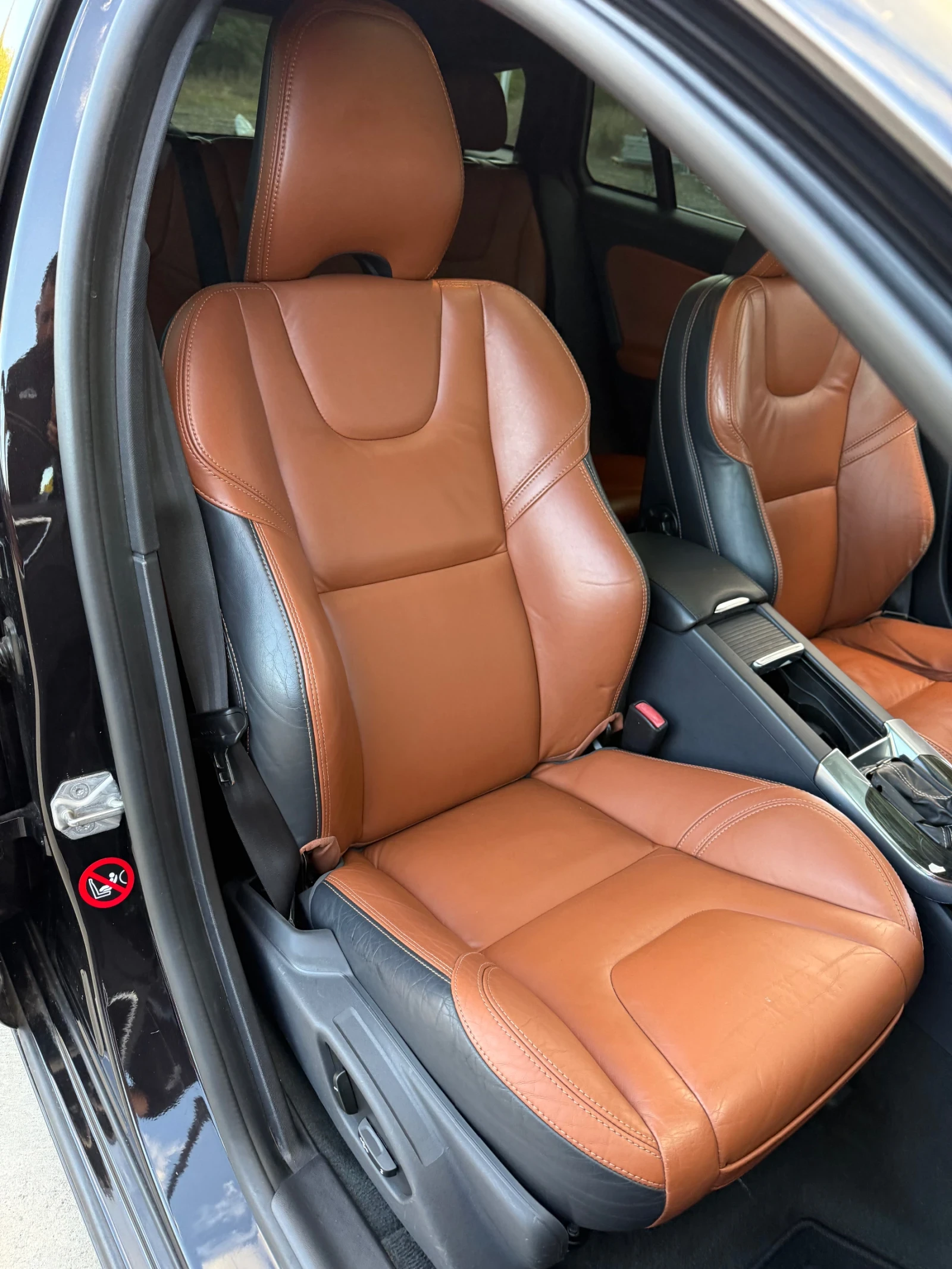 Volvo V60 PREMIUM SOUND/Keyless/Line ass/Distronik/Подгрев - изображение 9