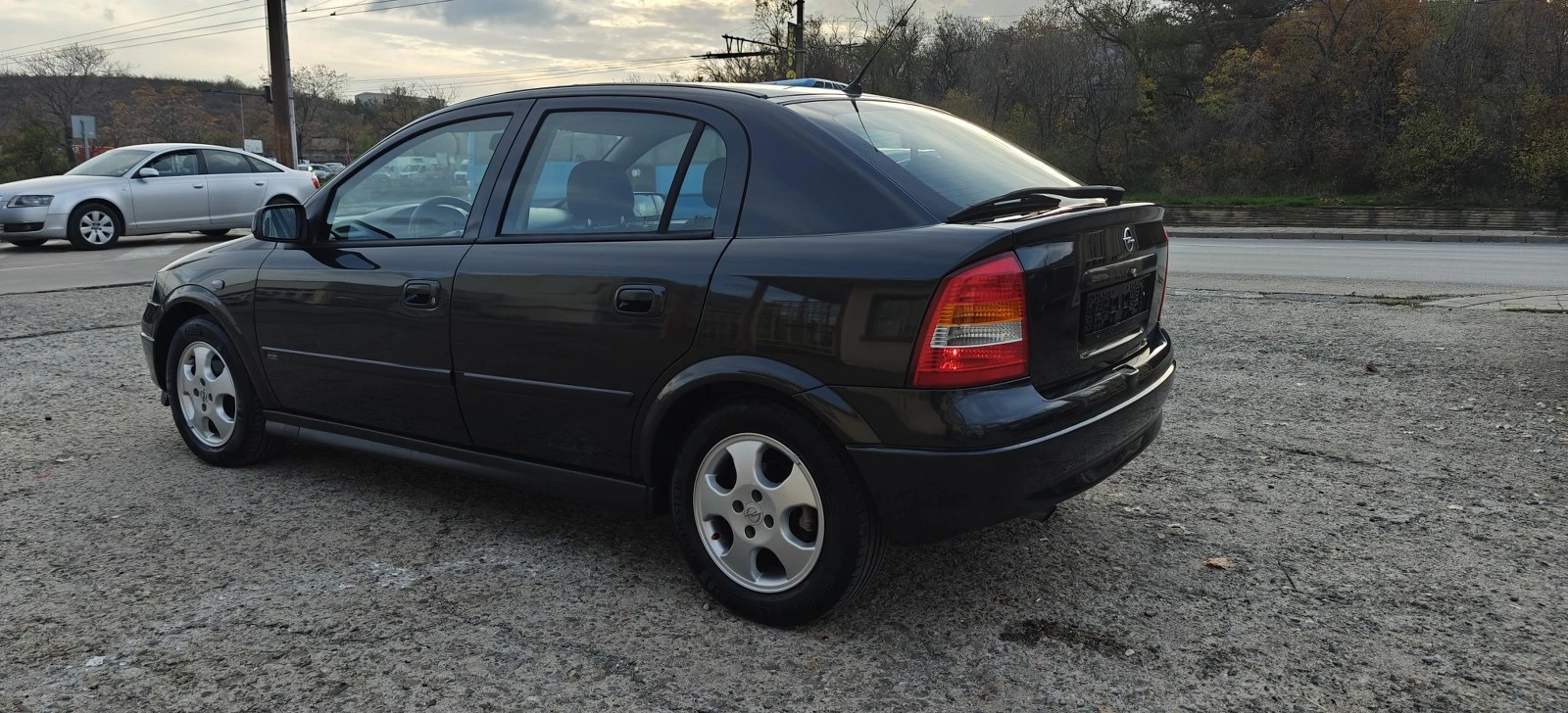 Opel Astra 1.6iAutomat150хил - изображение 5