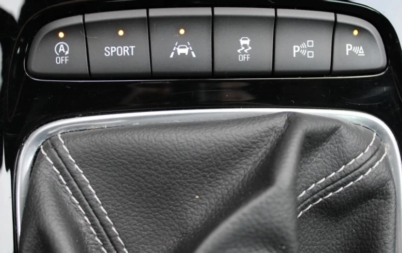 Opel Astra  - изображение 8