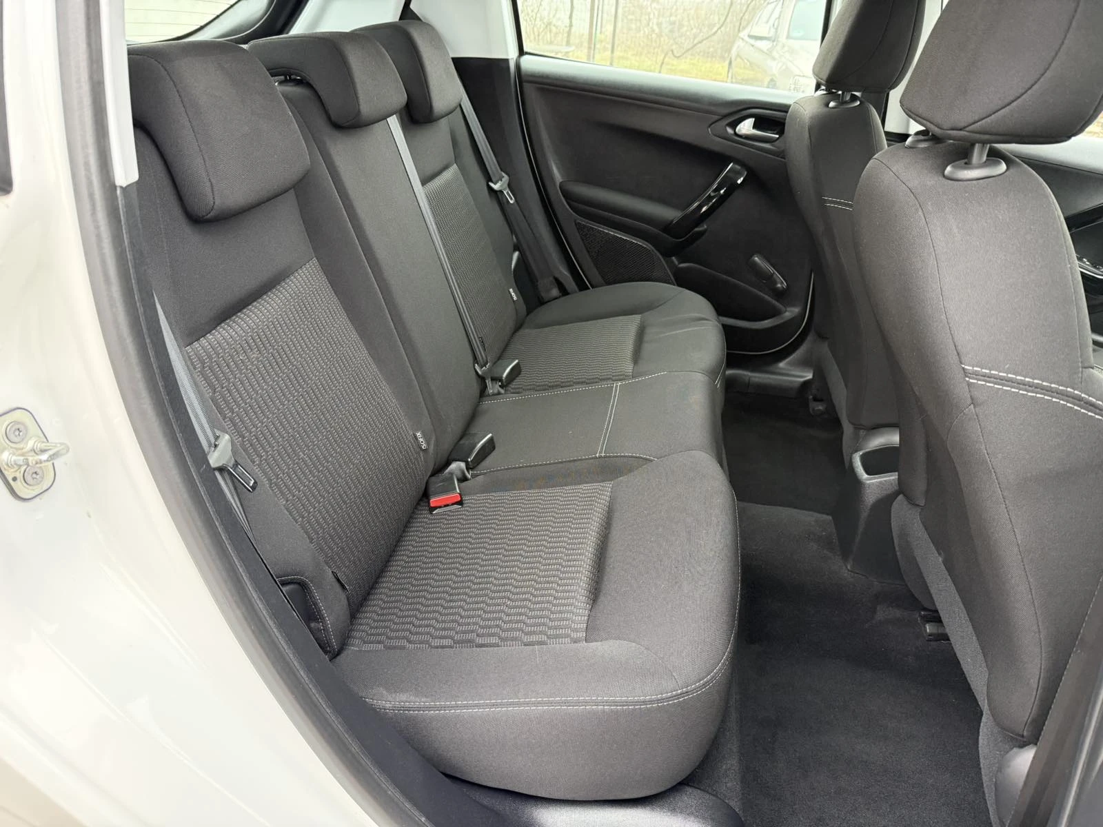 Peugeot 208 1.2i 54���.��.FaceLift | Mobile.bg � ����������� 14