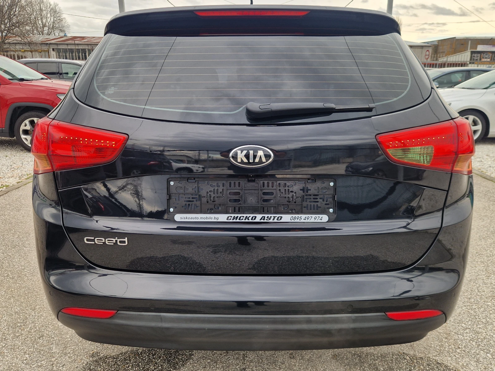 Kia Ceed 1.6i NAVI* CAMERA* PDC* LED*  - изображение 3