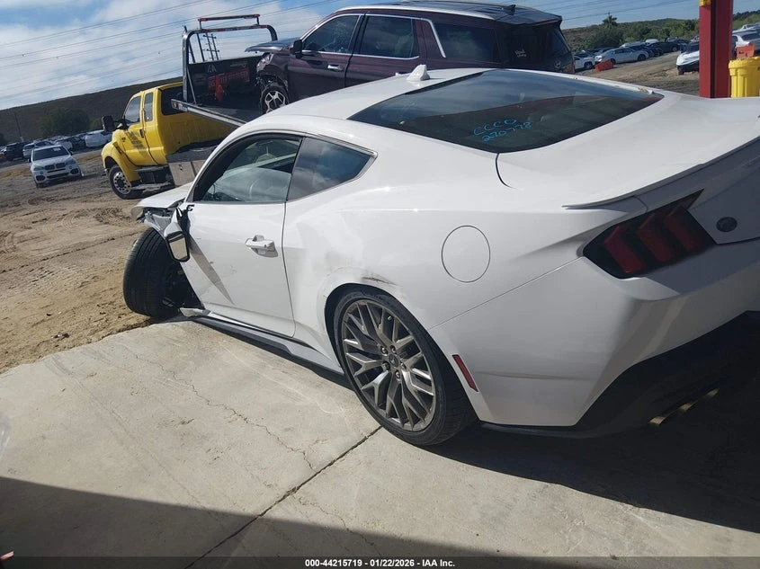 Ford Mustang 5.0L V-8 DI, DOHC, VVT, 480HP Rear Wheel Drive | Mobile.bg � ����������� 14