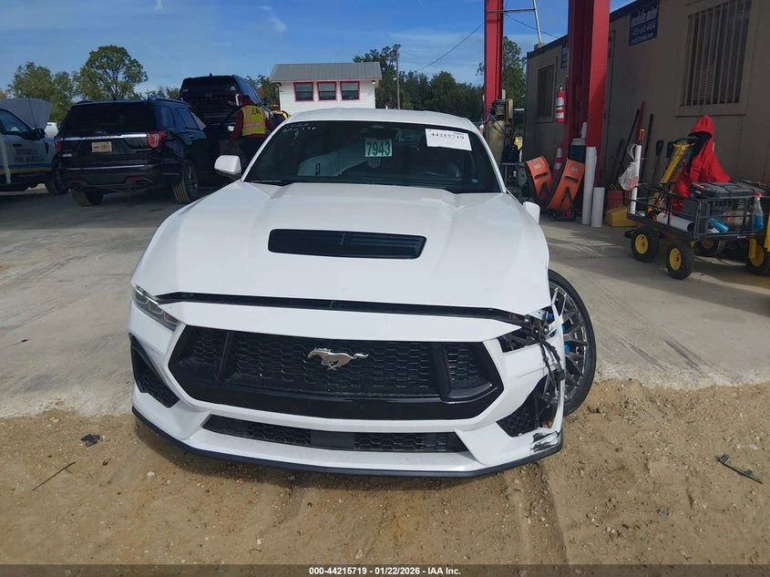 Ford Mustang 5.0L V-8 DI, DOHC, VVT, 480HP Rear Wheel Drive | Mobile.bg � ����������� 12
