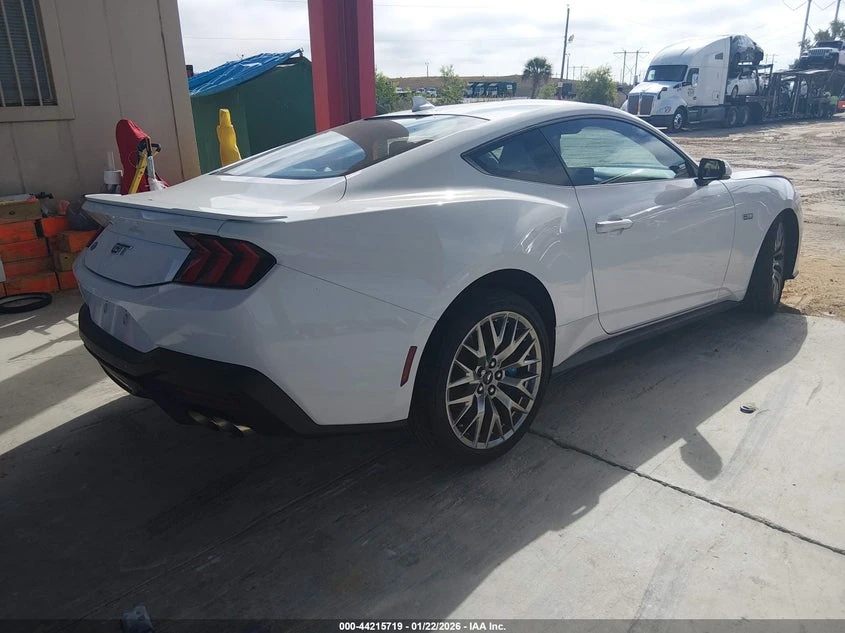 Ford Mustang 5.0L V-8 DI, DOHC, VVT, 480HP Rear Wheel Drive | Mobile.bg � ����������� 4