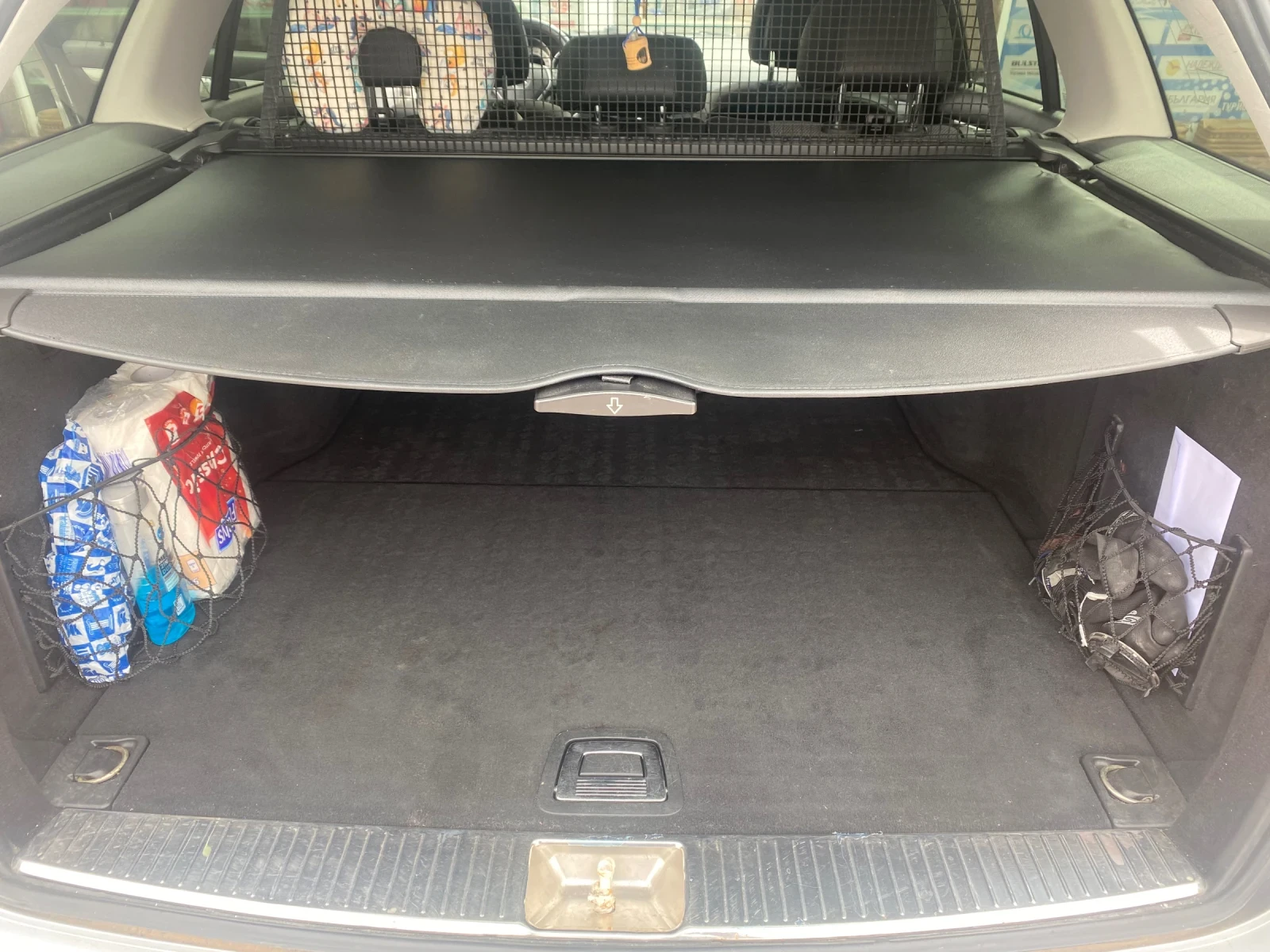 Mercedes-Benz C 220, снимка 10 - Автомобили и джипове - 54196758