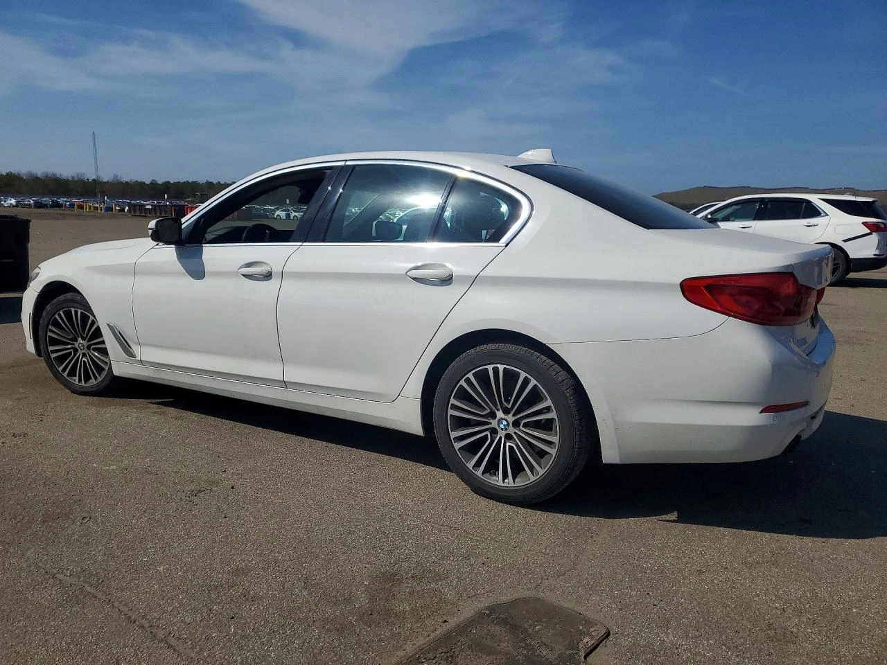 BMW 530 i, снимка 2 - Автомобили и джипове - 54367478