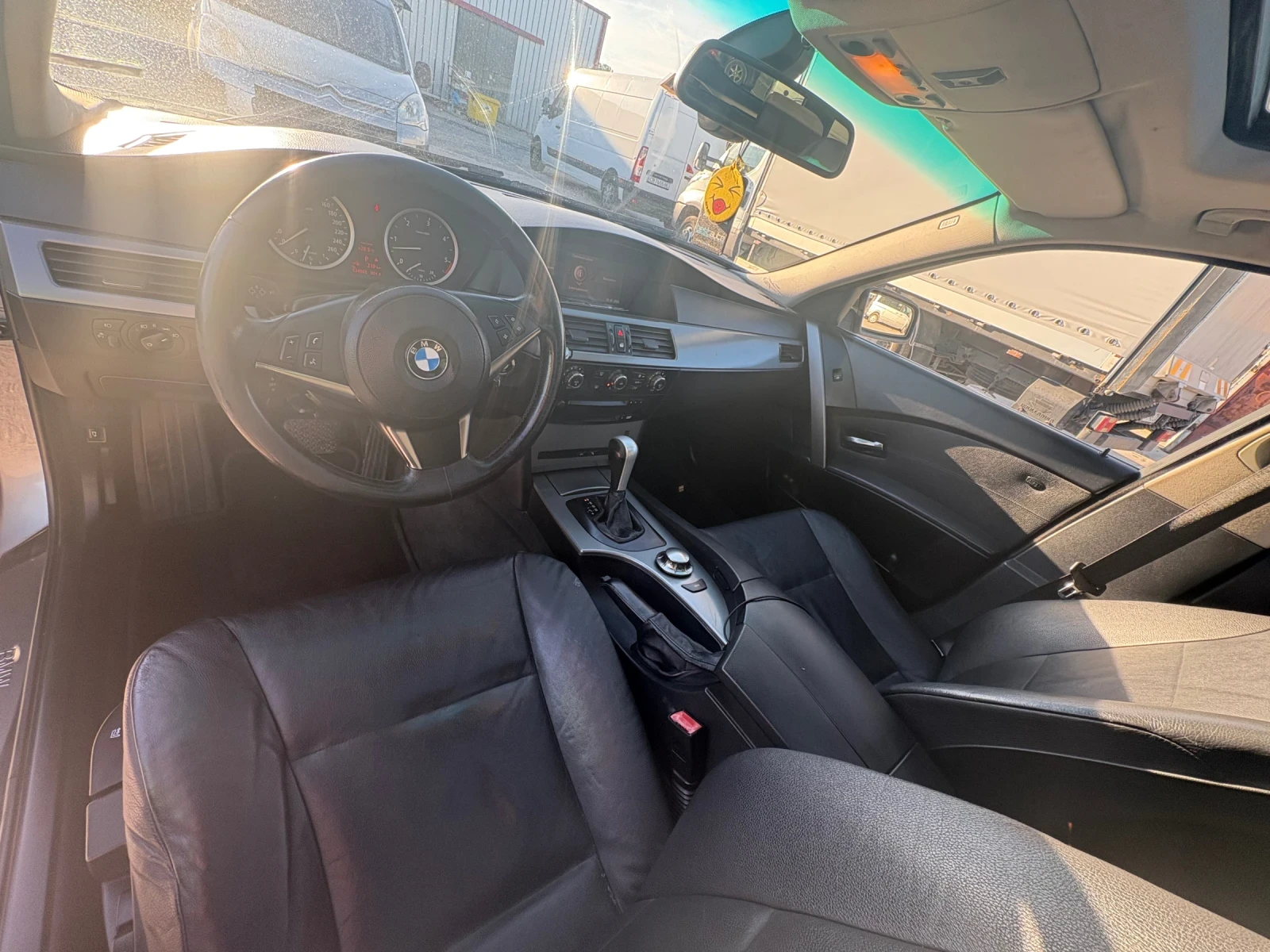 BMW 530, снимка 11 - Автомобили и джипове - 54723797