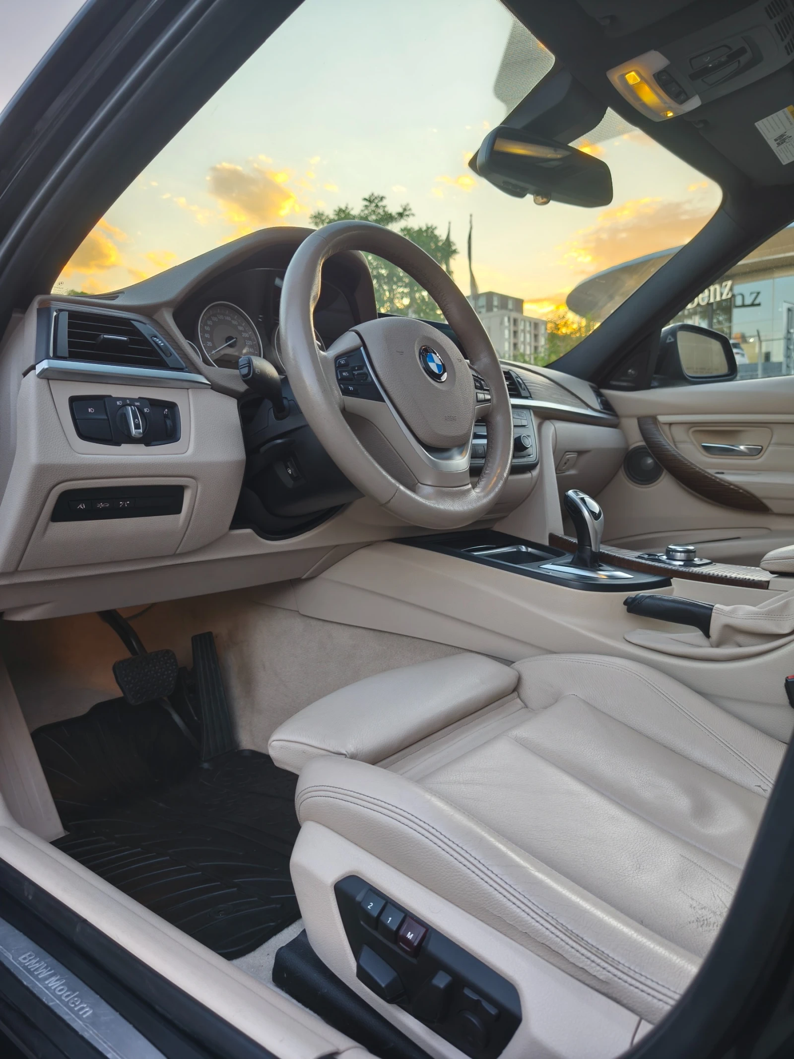 BMW 335 i Modern Line, снимка 8 - Автомобили и джипове - 54728292