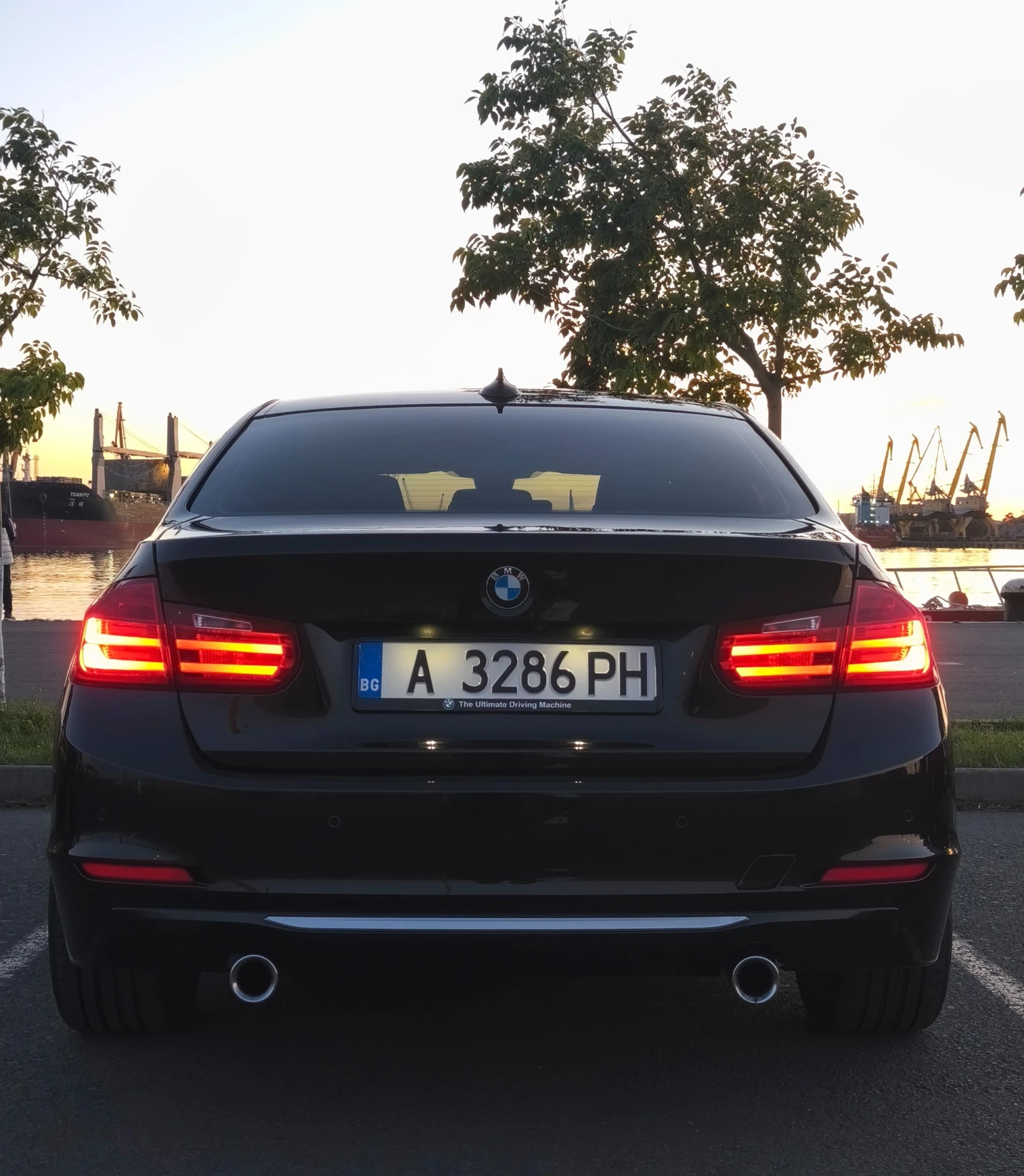BMW 335 i Modern Line, снимка 6 - Автомобили и джипове - 54728292