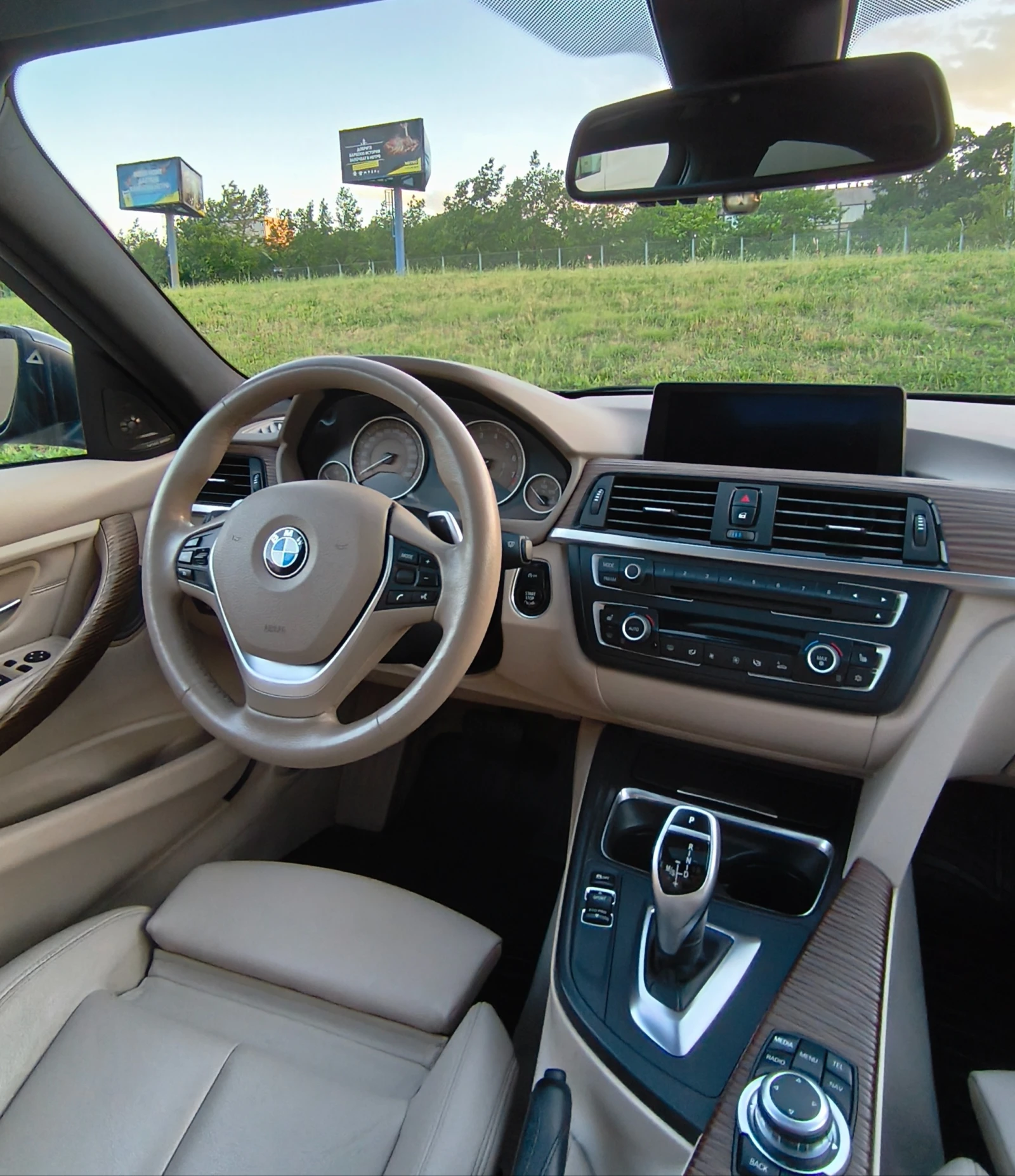 BMW 335 i Modern Line, снимка 11 - Автомобили и джипове - 54728292