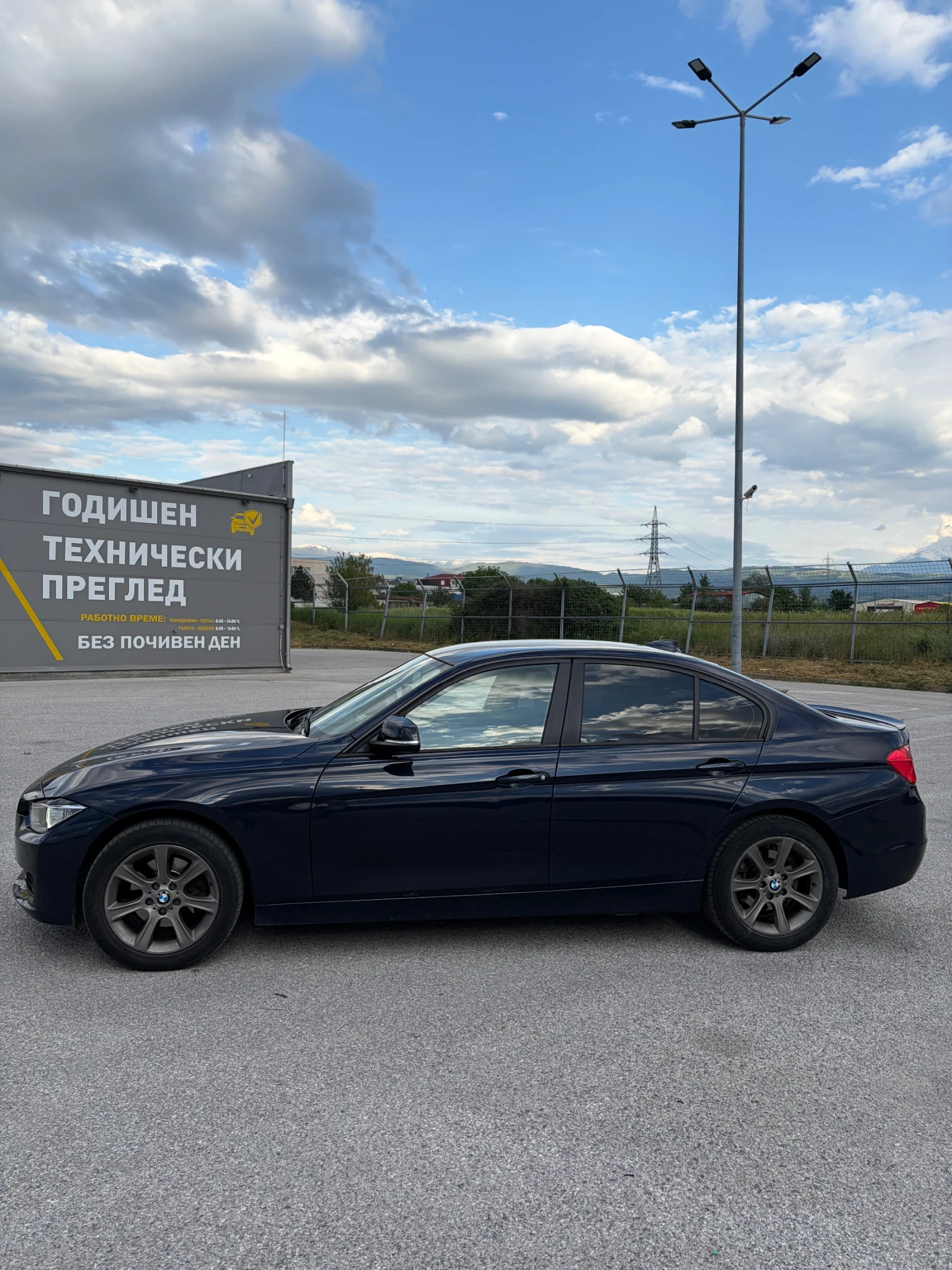 BMW 320 d  X-drive Сменени вериги, снимка 4 - Автомобили и джипове - 54782974