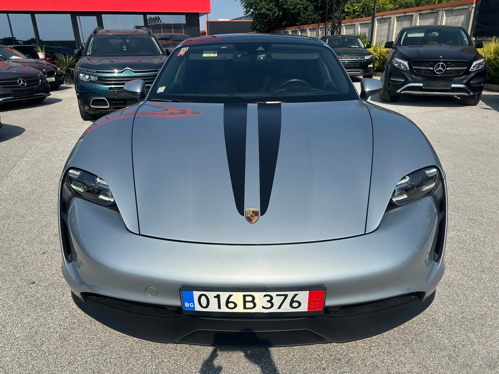 Porsche Taycan 4S 4х4 Дистроник Камера Панорама BOSE, снимка 2 - Автомобили и джипове - 55063017