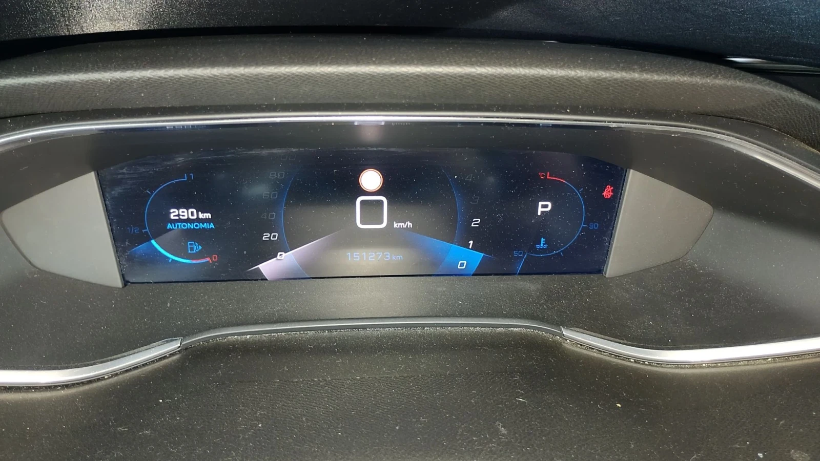 Peugeot 308 1.5 хдй автомат, снимка 6 - Автомобили и джипове - 55530793