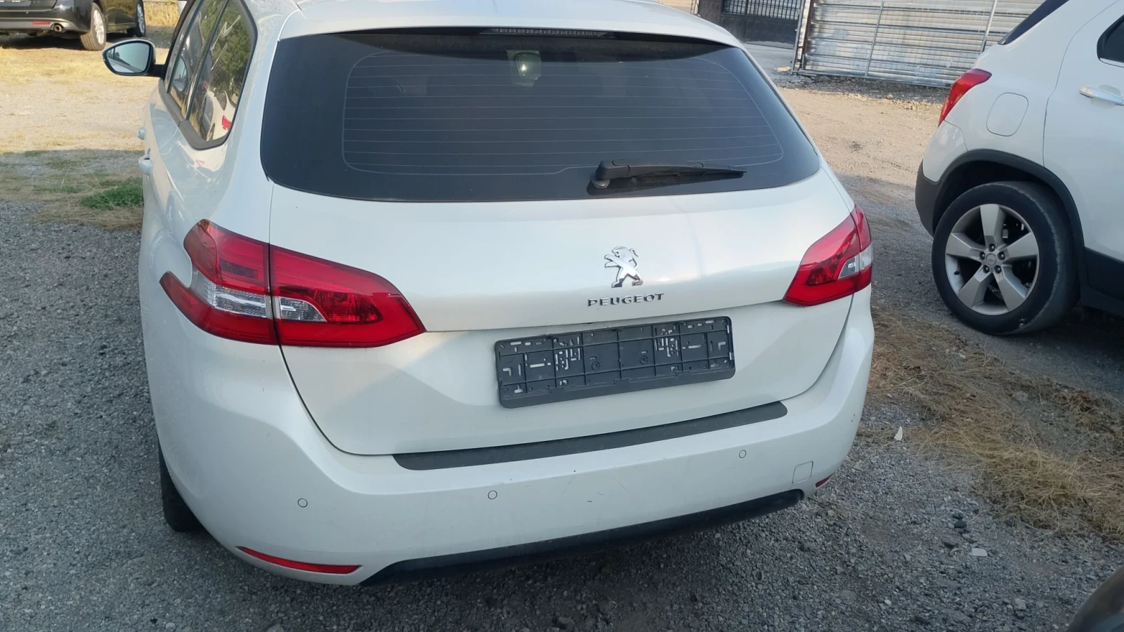 Peugeot 308 1.5 хдй автомат, снимка 3 - Автомобили и джипове - 55530793