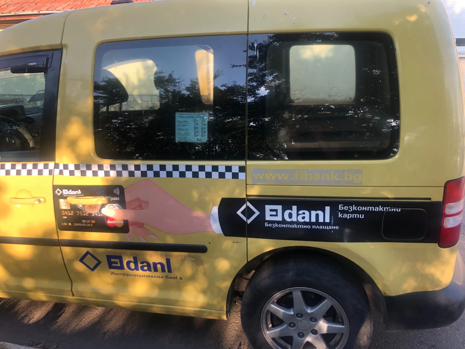 VW Caddy, снимка 5 - Автомобили и джипове - 55630615