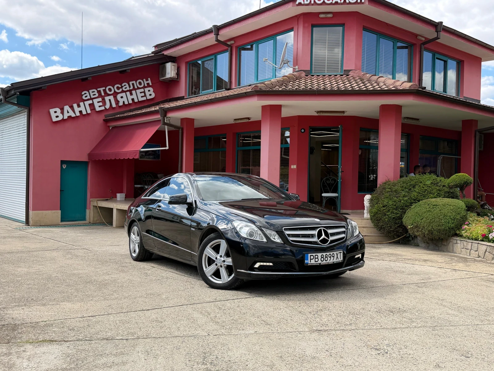 Mercedes-Benz E 350 CDI Coupe* Camera* Panorama* Harman\Kardon 
