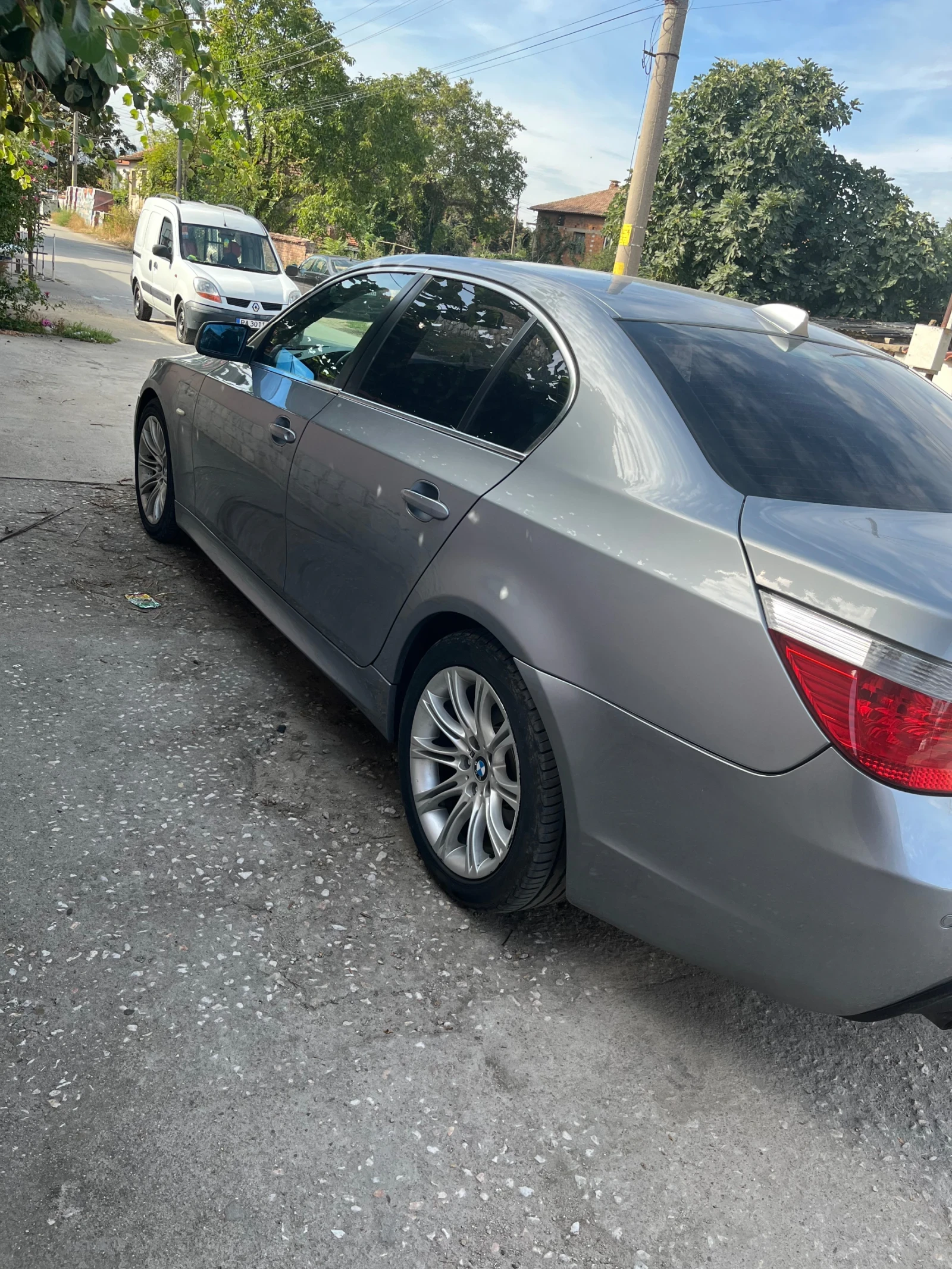 BMW 530 D, снимка 4 - Автомобили и джипове - 56145865